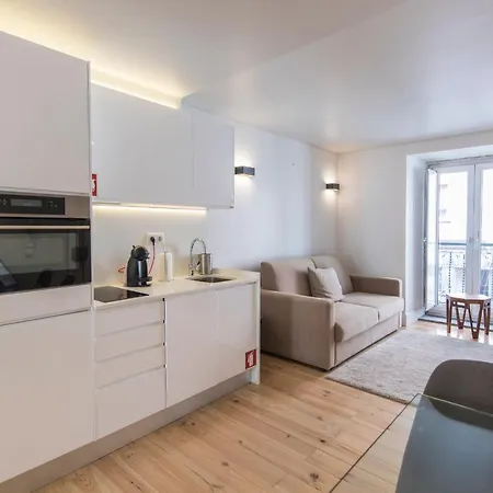아파트 Lovelystay - Principe Real: Modern And Comfort! 리스본