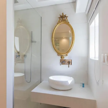 아파트 Lovelystay - Principe Real: Modern And Comfort! 리스본
