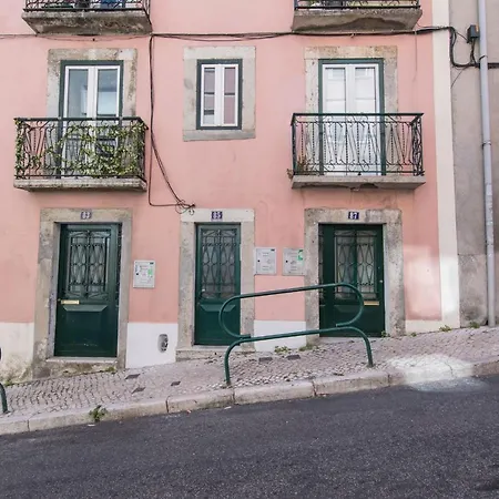 Lovelystay - Principe Real: Modern And Comfort! Апартаменты *