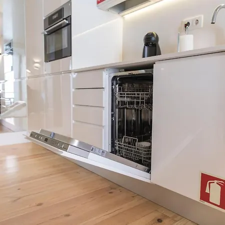 Lovelystay - Principe Real: Modern And Comfort! Апартаменты Лиссабон