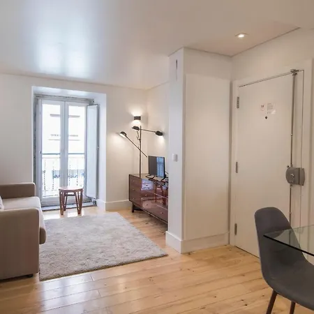 Lovelystay - Principe Real: Modern And Comfort! * Lisbon