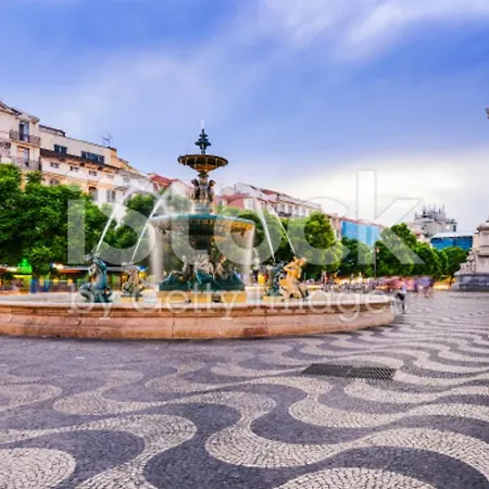 Lovelystay - Principe Real: Modern And Comfort! Апартаменты *