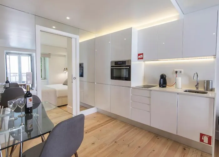 Lovelystay - Principe Real: Modern And Comfort! Appartamento Lisbona