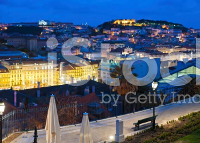 Lovelystay - Principe Real: Modern And Comfort! *