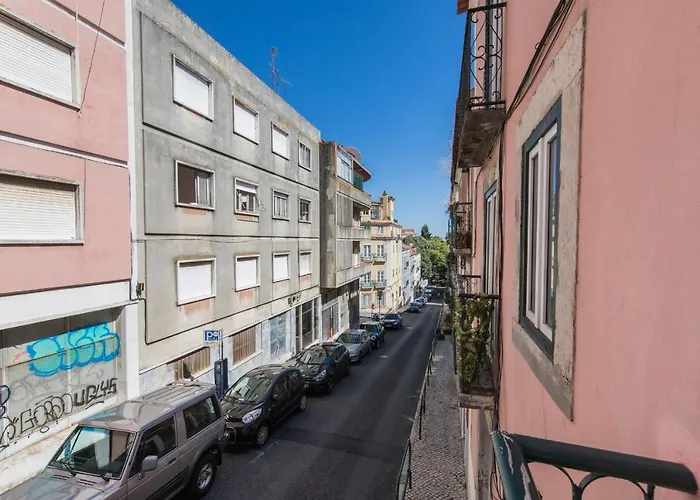 Lovelystay - Principe Real: Modern And Comfort! Lisboa