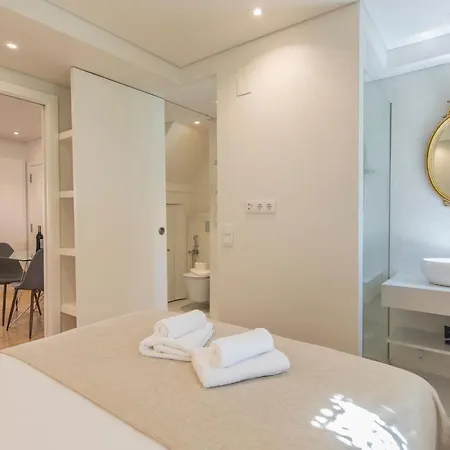 Lejlighed Lovelystay - Principe Real: Modern And Comfort!